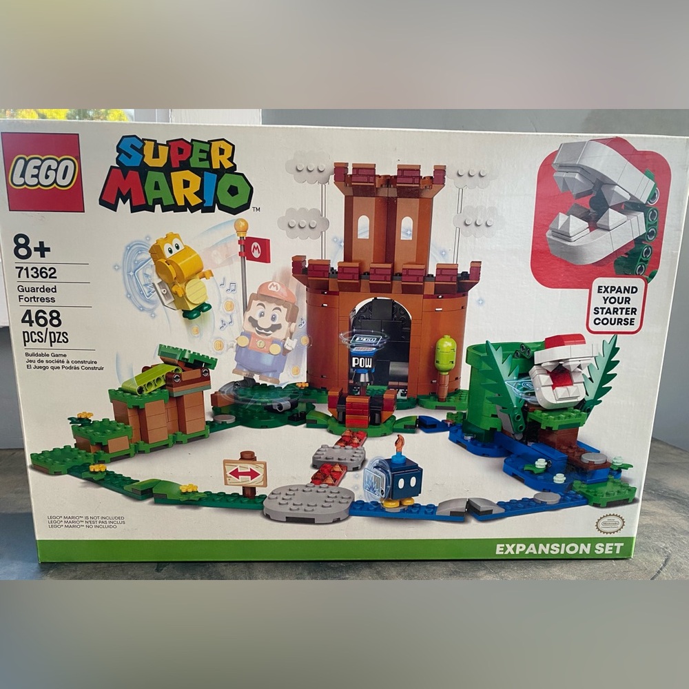 Nintendo Red and Green Building Set Expansion